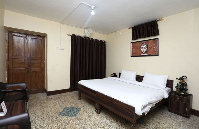 OYO 12437 Home Valley View 2BHK Villa Gun Hill - Foto 9