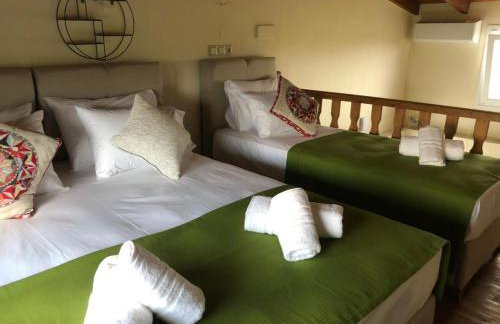 Green Olive Studios - Photo 21