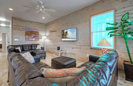 Sleeps 26 2 Homes w/ Waterfront Pool + Boat Dock Laguna Village Escape - Foto 20