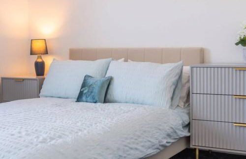 Brand-New 3-Bed Home - Liverpool - Foto 5