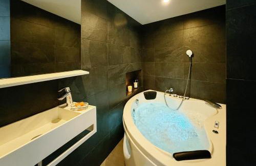 L'Oxalis villa (L'Osmanthus), Logement avec balnéothérapie privée - Foto 2