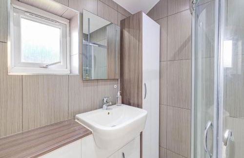 Hanwell 2 bedroom Maisonette by 360Stays - Foto 29