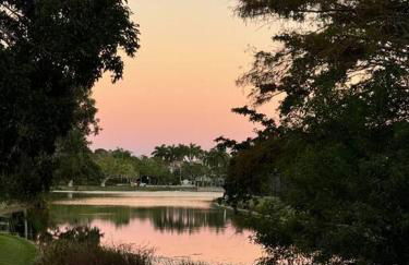 Private Cottage in West Palm Beach Florida - Photo 11