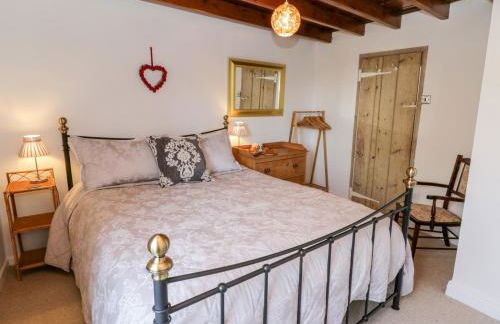 Crooked Cottage - Photo 16