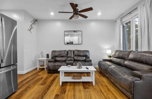 New build duplex-sleeps 6! Pet friendly! - Foto 11