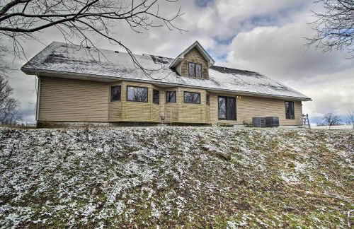 Tranquil Family Home with Yard, 14 Mi to Springfield - Foto 29