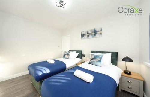 3 Bedroom Luxe Living for Contractors and Families by Coraxe Short Stays - Foto 11