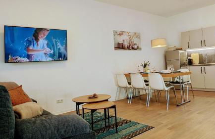 FeWo Urban Gotha-Apartment Friedenstein- Am Schlosspark- Parken an der der Tür- Barrierefrei, 900 Meter zum Bahnhof - Wallbox - Foto 14