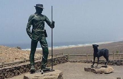 Amazing Sea View apartment with sun drenched terrace! - Photo 41