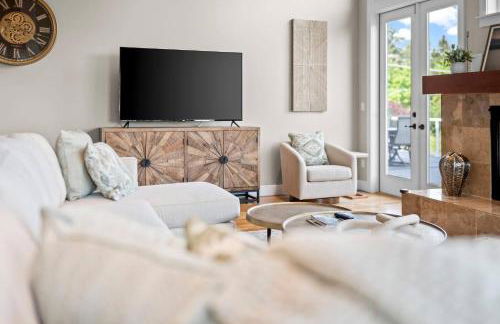 Escape to Gig Harbor’s Most Charming Hideaway - Foto 19