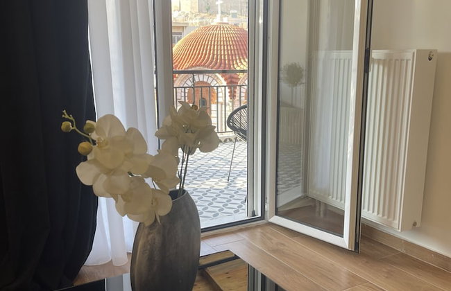 Acropolis Golden View Penthouse - Photo 37