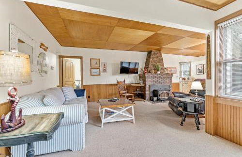 The Bott Cott: Cozy 3-Bedroom Retreat in Grand Haven - Foto 20