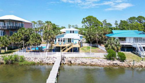 Spacious house- Deep Water Dock Pool Golf Cart Rental available - Foto 3