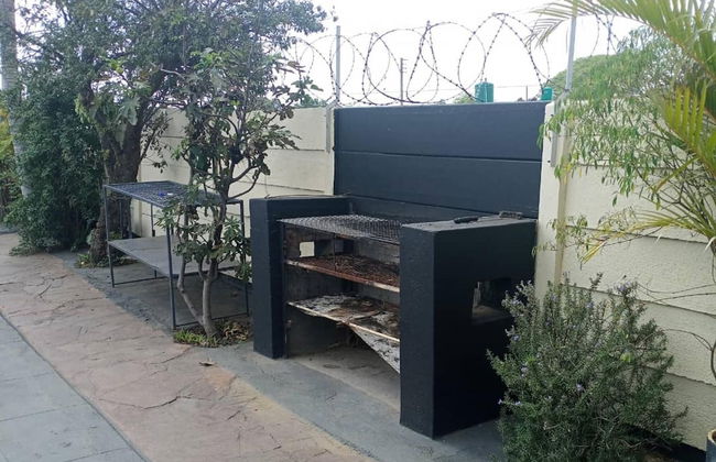 Guesthouse With Green Garden and Pool - 2102 - Foto 15