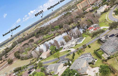 Luxurious 9BR Themed SE Facing Pool Hot Tub Theater Game Room BBQ 2 miles Disney - Foto 48