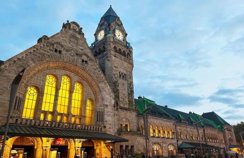 Le Panorama D'Exception-65M2- Parking Privé en Sous-Sol - Foto 9