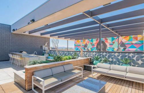 Stylish 1BD - Pool, Gym, Parking, W-D - Sleeps 4 - Foto 4