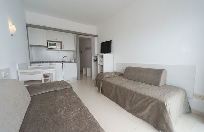 Apartamentos Embat - Foto 10