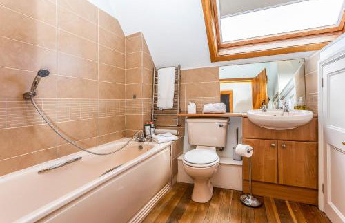 The Stables - Photo 21