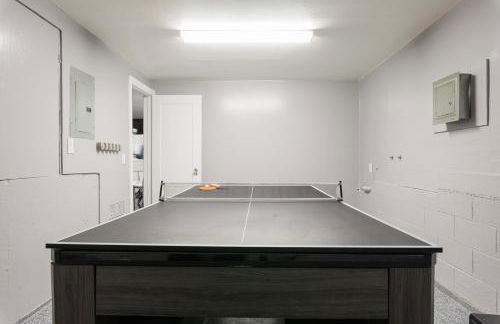 Victorian Retreat 2Bed, 1Bath, Parking, Game Room - Foto 9