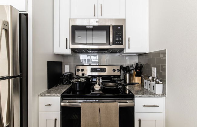 StayOvr at Legacy West - Windrose - Foto 32