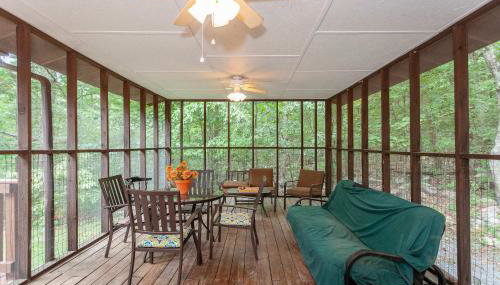 Private w Screened Porch Deck & Pet-Friendly - Foto 2