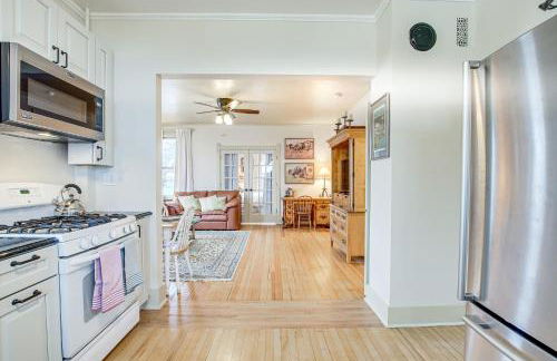 Lovely Elkhart Lake Apartment - Walk to Town! - Foto 12