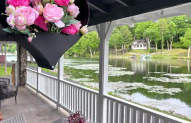 Lakefront Couples Retreat in the Poconos - Foto 66