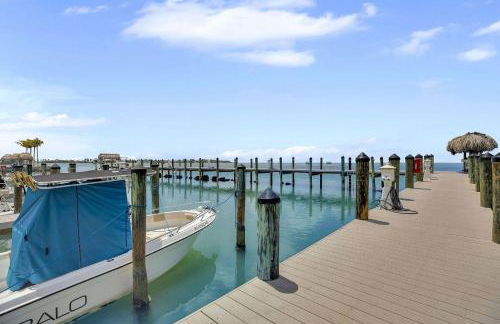 THE SANDCASTLE SUITE! Brand New 2Bedroom in Oceanfront Complex! BE THE FIRST to Visit our Condo Townhome with FREE Parking & Private Garage at Ocean Isles 38 Marathon FL KEYS! SPECIAL PRICING!!! - Foto 52