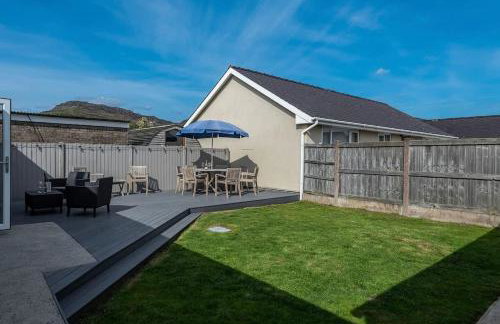 Family-Friendly Retreat between Beach & Mountains - Foto 3