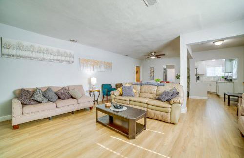 Family-Friendly Home 2 Mi to Dtwn Riverside - Foto 6