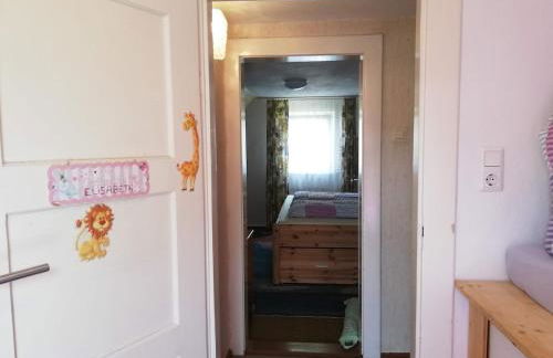 uriges Ferienhaus in Weißenburg Einbauküche und Garten - Foto 13