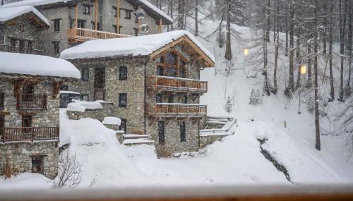 Madame Vacances Chalet Les Sources de l'Isère - Foto 1