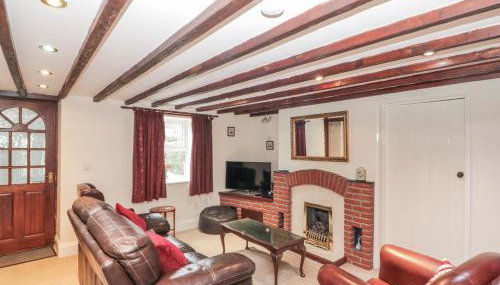 Dove Cottage - Photo 2