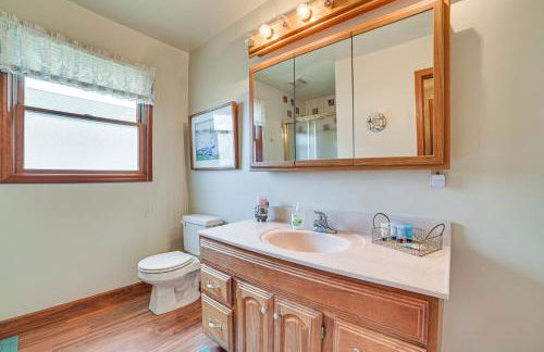 Family-Friendly Houghton Lake House Steps to Lake - Foto 14