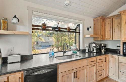 Great Kitchen, AC, SHARC Access, Hot Tub, Bring Pet! - Foto 58