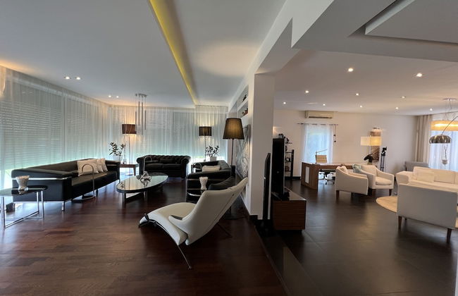 The Lake Villa Mountains & Sea view - Foto 39