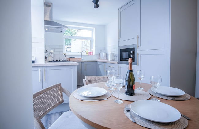 Castle Square - 2 Bedroom - Mumbles - Photo 22