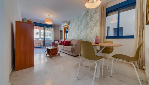 Holidays2Malaga Ayala 450 mts from beach & Terrace - Foto 3