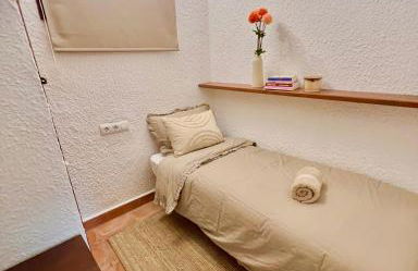 Beachfront Apartment in Cala Morell - Foto 16