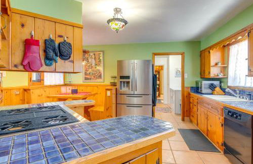 Charming Idaho Springs Retreat on Chicago Creek! - Foto 13