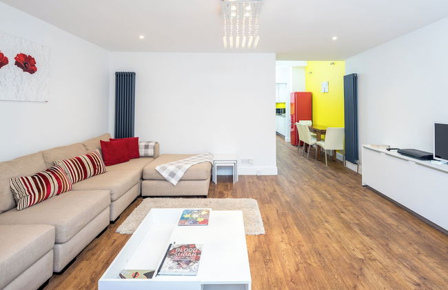 JOIVY 2-bed flat in West London - Foto 17