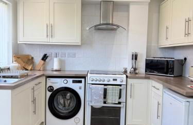 NEW refurbished Luxurious home with great transport links - Foto 12