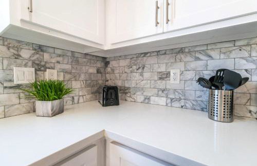 Modern 4BR Stay Premium Beds & Full Kitchen - Foto 21