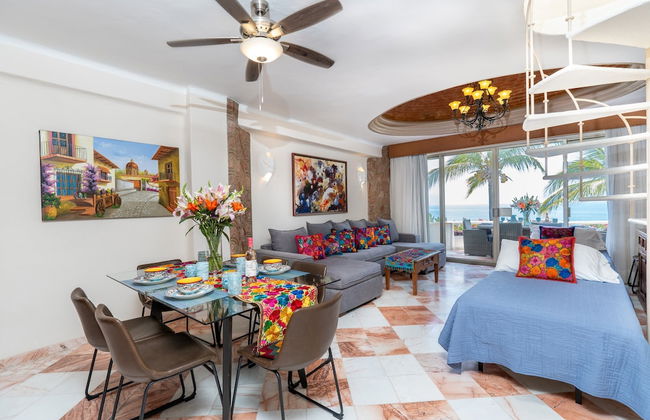 Ocean Front Penthouse Pool Sleeps 8 People - Foto 57