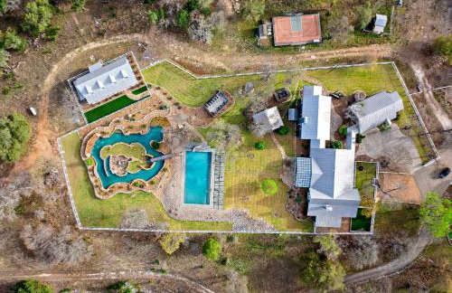 Lazy River Ranch - Pool, Golf, Swim-up Bar, Pickleball - Foto 69