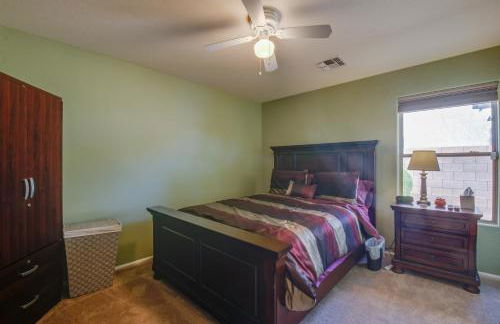 Near Hikes! Snowbird Escape with Pool in Gilbert - Foto 22