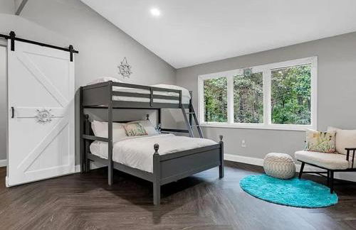 Georgia Lakeside Getaway with Private Pool - Foto 35