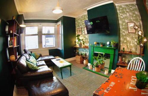 Stylish and artistic flat in Southend on Sea - 2 Double Bedrooms, Free on-street parking - Foto 10