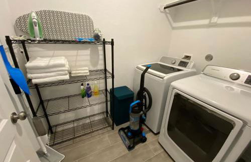 4-BR Cheerful Home Long Term Stay Equipped in Katy - Foto 5